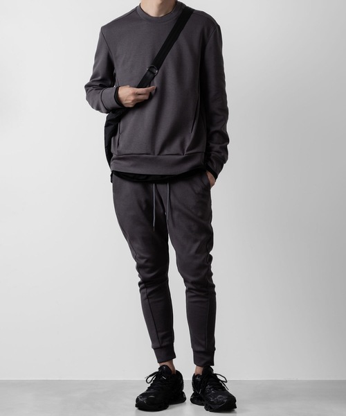 ATTACHMENT（アタッチメント）の「CO/PE ダブルニット スリーディメンショナル ジョガーパンツ / CO/PE DOUBLE KNIT THREE DIMENSIONAL JOGGER PANTS（スウェットパンツ・メンズ・ブラック/グレー/ダークグレー・3/2/1）」の18枚目の写真