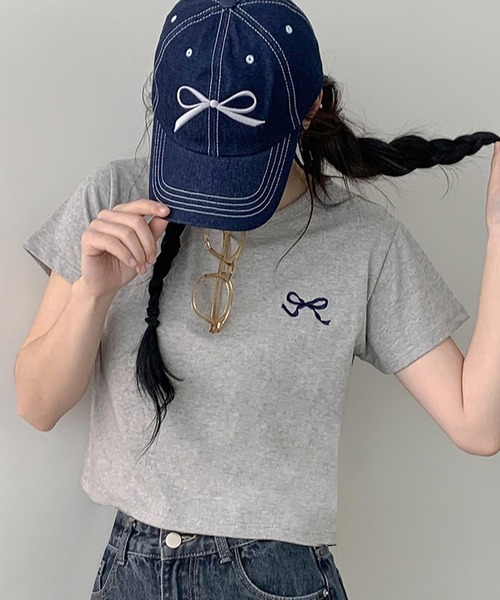 Ulysses（ユリシス）の「リボン刺繍クロップドTシャツ（Tシャツ/カットソー・レディース・ベージュ/ネイビー/ホワイト/グレー・F）」の22枚目の写真