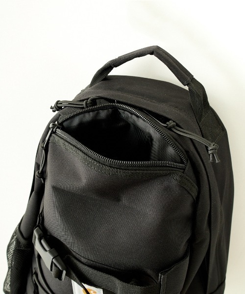 Carhartt WIP（カーハートダブリューアイピー）の「【WEB限定】[carhartt WIP/カーハートダブリューアイピー] KICKFLIP ワンポイントロゴ バックパック（バックパック/リュック・レディース・ブラック・ONE SIZE）」の11枚目の写真