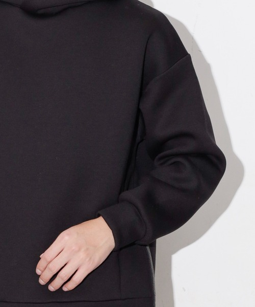 NANO universe（ナノユニバース）の「WEB限定/テックダンボールサイドジップパーカー（パーカー・メンズ・ブラック/ベージュ・M/L）」の6枚目の写真