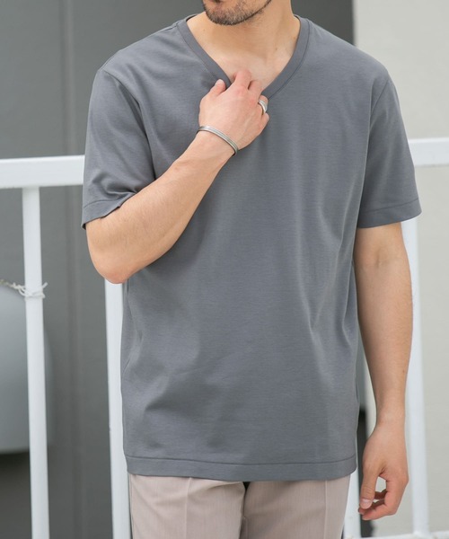 URBAN RESEARCH ROSSO MEN(アーバンリサーチロッソメン)の「『XLサイズあり』『UR TECH』防汚加工 スタンダードVネックTシャツ(Tシャツ/カットソー・メンズ・ネイビー/ホワイト/ブラック/グレー・SMALL/MEDIUM/LARGE/X-LARGE)」の19枚目の写真