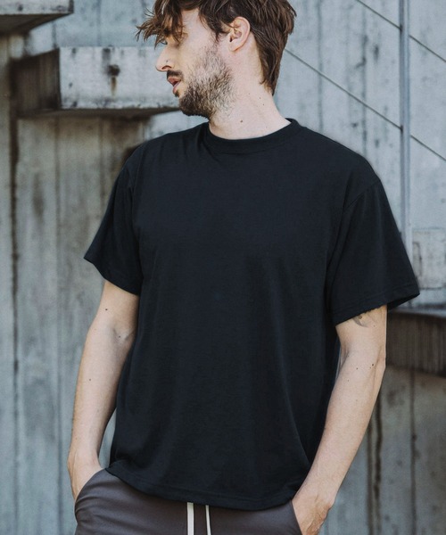 NO ID.(ノーアイディ)の「【NO ID.】TC Versatile Crew Neck T-Shirt / TC バーサタイル クルーネック Tシャツ(Tシャツ/カットソー・メンズ・ブラック/ブルーグリーン/ダークグレー/ホワイト・1/2)」の3枚目の写真