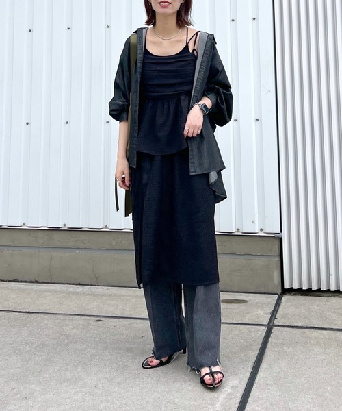 mysty woman（ミスティウーマン）の「ドルマンスリーブデニムBIGシャツ　128887（シャツ/ブラウス・レディース・ブラック/ブルー・FREE）」の22枚目の写真