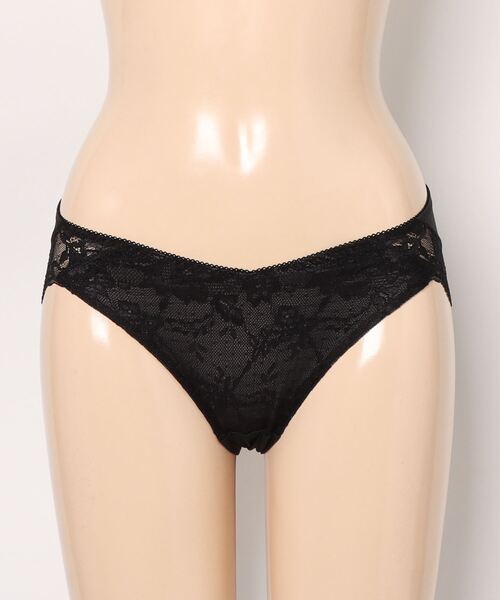 Triumph（トリンプ）の「WEB限定 ソフなちゅブラ レギュラーショーツ【M,L,LLサイズ】 TREC0002 Hikini（ショーツ・レディース・ベージュ/ピンク/ブラック/ブルー・L/M/LL）」の12枚目の写真