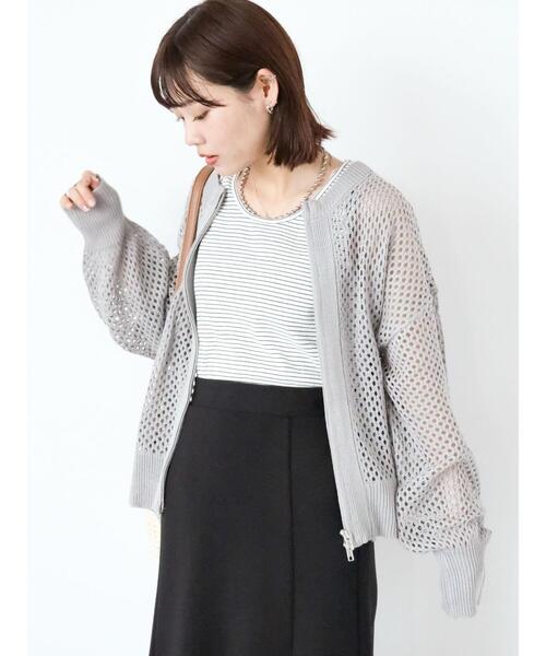 ehka sopo（エヘカソポ）の「変形ショルダータンクトップ（タンクトップ・レディース・ブラック/チャコールグレー/ホワイト/オフホワイト・F）」の6枚目の写真