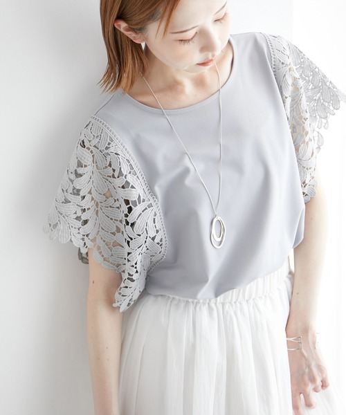 ROPE' PICNIC（ロペピクニック）の「袖レースカットトップス/リンクコーデ（Tシャツ/カットソー・レディース・ブルー/オフホワイト/サックスブルー/ブラック/ライトグレー・38）」の4枚目の写真