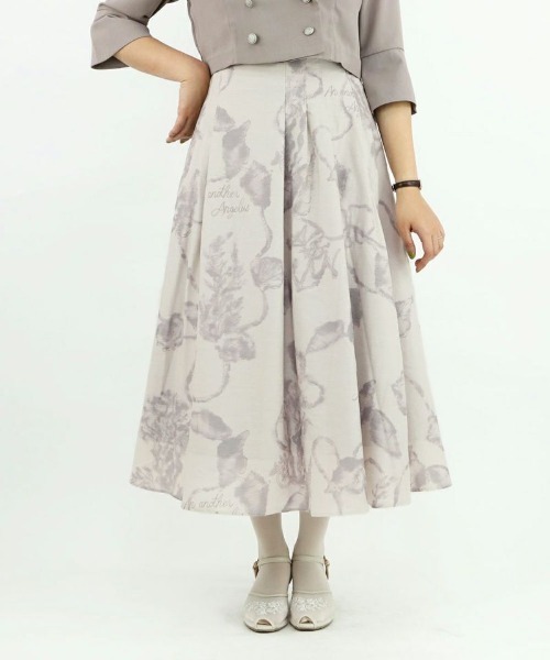 an another angelus(アンアナザーアンジェラス)の「シェルモチーフマリン柄スカート/ananotherangelus(スカート・レディース・オフホワイト/ラベンダー・FREE)」の7枚目の写真