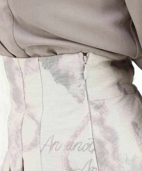 an another angelus(アンアナザーアンジェラス)の「シェルモチーフマリン柄スカート/ananotherangelus(スカート・レディース・オフホワイト/ラベンダー・FREE)」の11枚目の写真