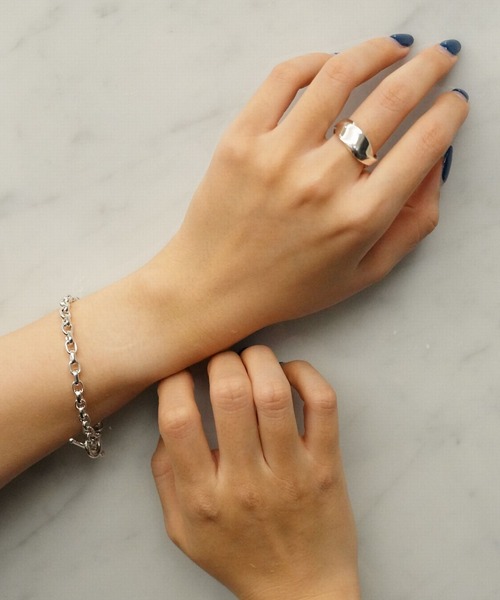 PHILIPPE AUDIBERT（フィリップ オーディベール）の「PHILIPPE AUDIBERT/フィリップオーディベール/Lorenz ring（リング・レディース・シルバー・FREE）」の2枚目の写真