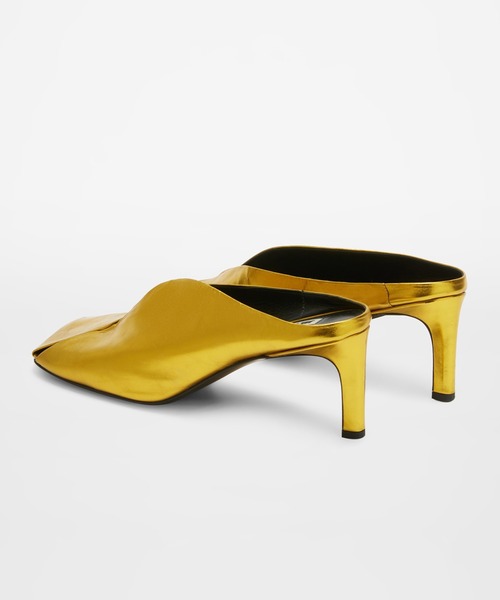 関税込 Jil Sander（ジルサンダー） JIL SANDER/ジルサンダーよりこれからの季節にオススメなレザー