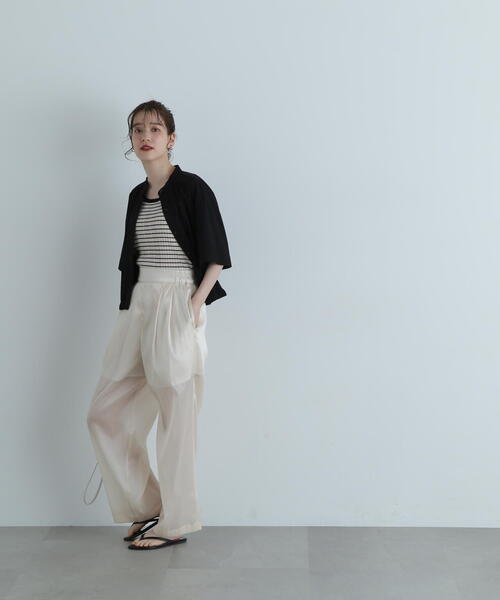 N.(N. Natural Beauty Basic)(エヌエヌナチュラルビューティーベーシック)の「シアーサテンワイドパンツ(その他パンツ・レディース・ホワイト/ブラック・MEDIUM)」の15枚目の写真