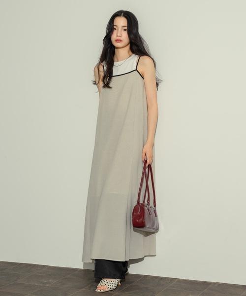 NEUNA（ヌナ）の「バックシャンバイカラーキャミOP（ワンピース・レディース・ブラウン/アイボリー・SMALL/FREE）」の8枚目の写真