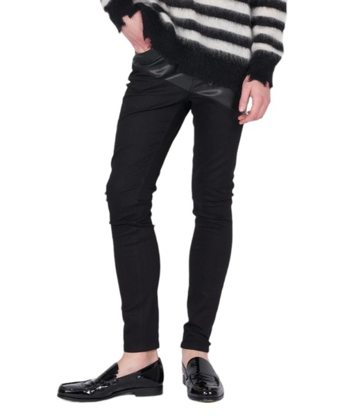 GalaabenD（ガラアーベント）の「ヴィーガンレザーコンバインドデニムパンツ（その他パンツ・メンズ・ブラック系その他2/ブラック系その他・44/46/48）」の2枚目の写真