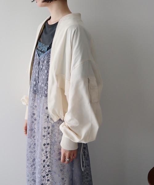 earth music&ecology(アースミュージックアンドエコロジー)の「アウトポケットMA-1(ブルゾン・レディース・アイボリー/ブラック/カーキ・FREE)」の10枚目の写真