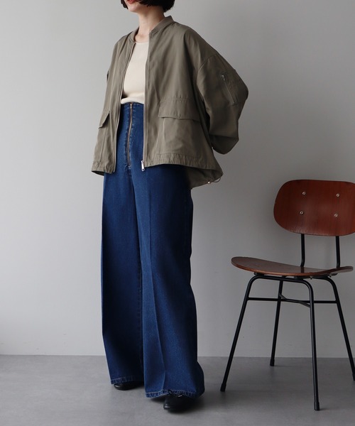 earth music&ecology(アースミュージックアンドエコロジー)の「アウトポケットMA-1(ブルゾン・レディース・アイボリー/ブラック/カーキ・FREE)」の15枚目の写真