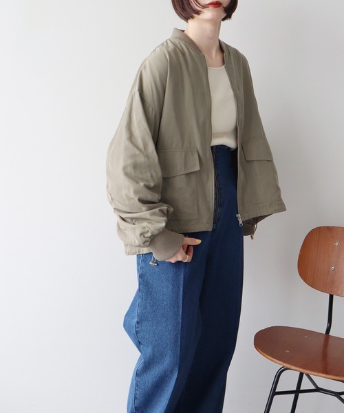 earth music&ecology(アースミュージックアンドエコロジー)の「アウトポケットMA-1(ブルゾン・レディース・アイボリー/ブラック/カーキ・FREE)」の18枚目の写真