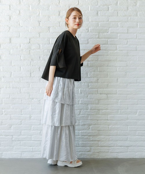 LAKOLE（ラコレ）の「カットアウトクロップドＴ / 131857（Tシャツ/カットソー・レディース・ライトグリーン/オフホワイト/ブラック・FREE）」の14枚目の写真