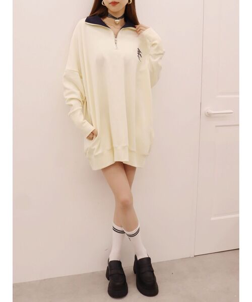 EVRIS(エヴリス)の「ハーフジップスウェットミニワンピース(スウェット・レディース・ホワイト/ブラック/グレー/レッド・FREE)」の9枚目の写真