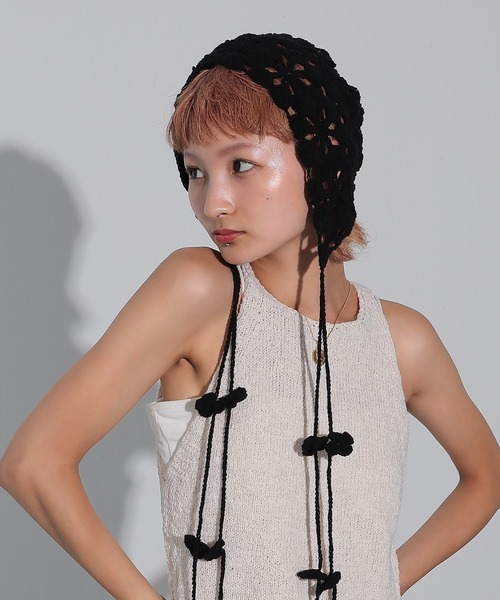 セール】かぎ編み 花柄 サイドストラップ ニット キャップ