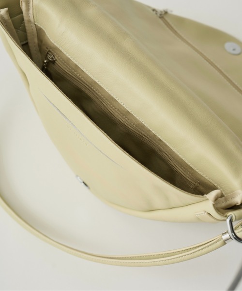 バッグ WILLFULLY triangle real leather bag triangle real leather bag 'SIERRA'（ショルダーバッグ