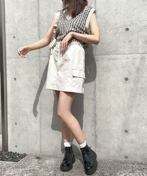 Newlyme（ニューリーミー）の「ドロストミニカーゴスカート（スカート・レディース・ベージュ/ブラック/ベビーピンク・X-LARGE/LARGE/SMALL/MEDIUM）」の13枚目の写真