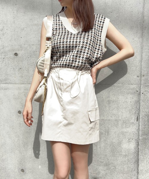 Newlyme（ニューリーミー）の「ドロストミニカーゴスカート（スカート・レディース・ベージュ/ブラック/ベビーピンク・X-LARGE/LARGE/SMALL/MEDIUM）」の14枚目の写真