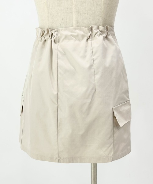 Newlyme（ニューリーミー）の「ドロストミニカーゴスカート（スカート・レディース・ベージュ/ブラック/ベビーピンク・X-LARGE/LARGE/SMALL/MEDIUM）」の8枚目の写真