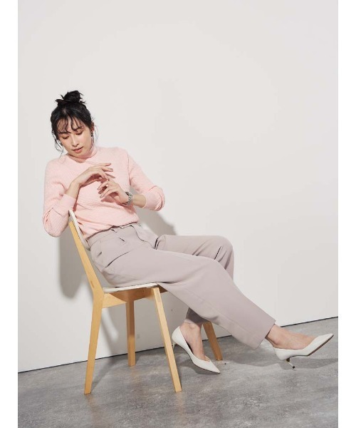 Perfect Suit FActory（パーフェクトスーツファクトリー）の「【洗える】ウール混ケーブルニット　ブラウン/ピンク/ブラック/オフホワイト（ニット/セーター・レディース・ブラック/ライトピンク/オフホワイト/ブラウン・S/M/L）」の9枚目の写真