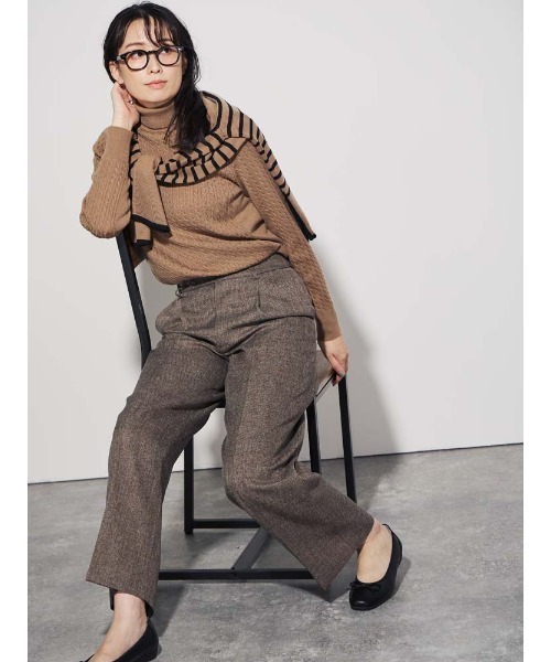 Perfect Suit FActory（パーフェクトスーツファクトリー）の「【洗える】ウール混ケーブルニット　ブラウン/ピンク/ブラック/オフホワイト（ニット/セーター・レディース・ブラック/ライトピンク/オフホワイト/ブラウン・S/M/L）」の18枚目の写真