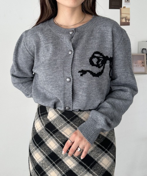 美品デザインニットパッチポケット付きリボン袖ニットセーター グレー 美品デザインニットパッチポケット付きリボン袖ニットセーター グレー