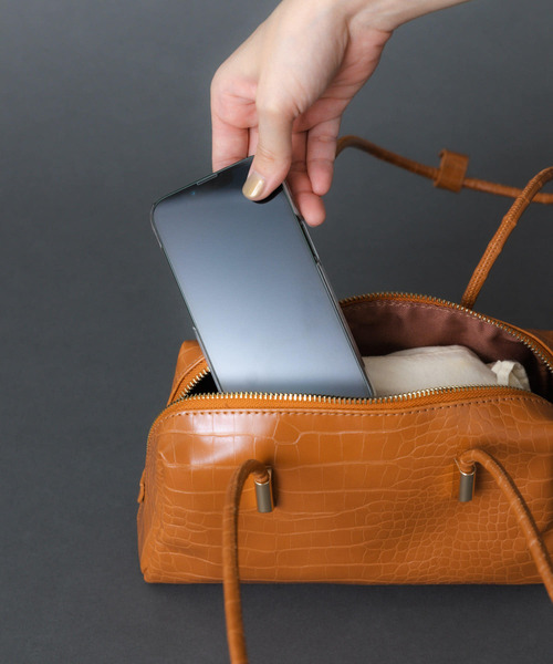 SENSE OF PLACE by URBAN RESEARCH（センスオブプレイスバイアーバンリサーチ）の「クロコライクスクエアバッグ（ハンドバッグ・レディース・ブラック/ブラウン/オレンジ・ONE）」の10枚目の写真
