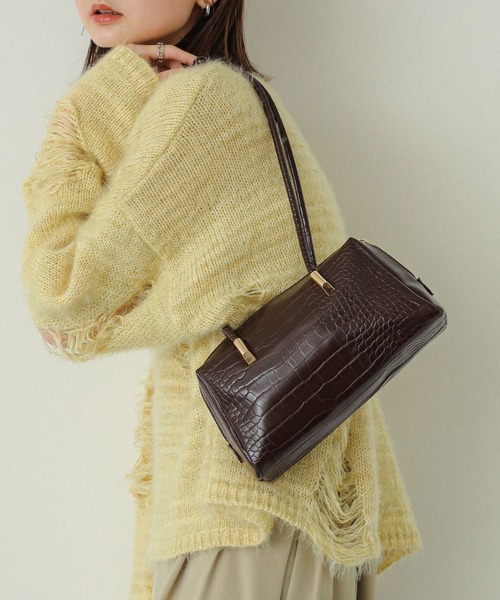 SENSE OF PLACE by URBAN RESEARCH（センスオブプレイスバイアーバンリサーチ）の「クロコライクスクエアバッグ（ハンドバッグ・レディース・ブラック/ブラウン/オレンジ・ONE）」の2枚目の写真