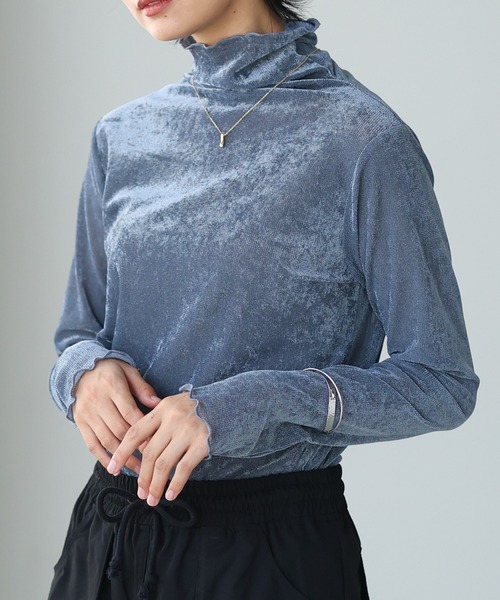 itto...(イット)の「ボトルネックベロアシアートップス(Tシャツ/カットソー・レディース・ブラック/グレー/ブルー・M)」の2枚目の写真