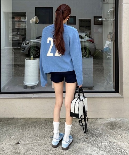 LYEON(リヨン)の「ナンバリングジャガードニットカーディガン(カーディガン/ボレロ・レディース・ベージュ/ブルー/オフホワイト・FREE)」の9枚目の写真