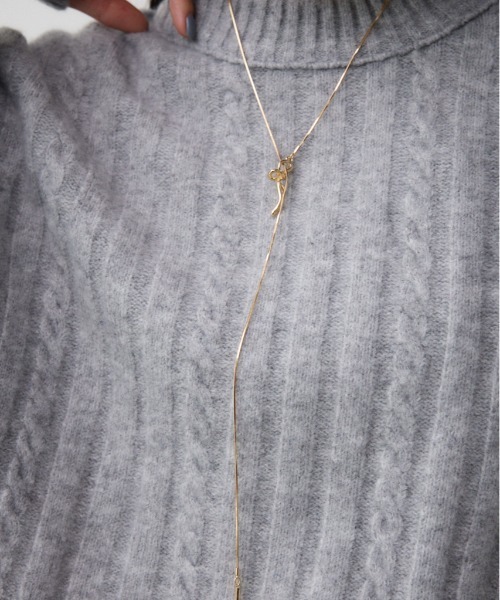 AZUL by moussy（アズールバイマウジー）の「ノットパーツアジャスタブルネックレス（ネックレス・レディース・ゴールド系その他/シルバー・FREE）」の2枚目の写真