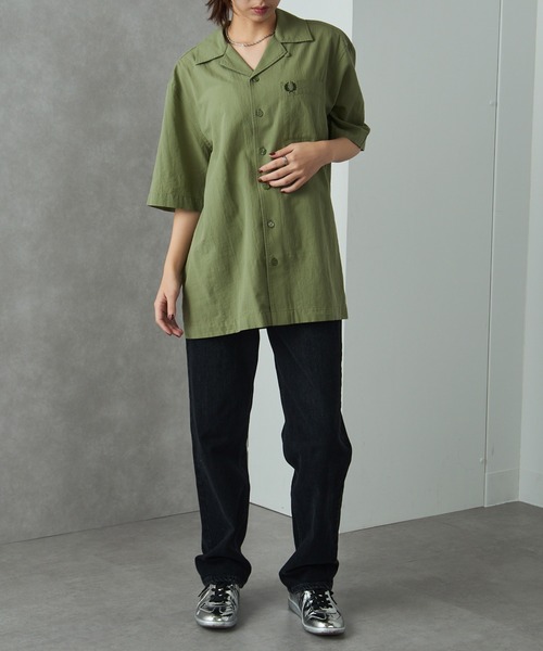 FRED PERRY(フレッドペリー)の「【FRED PERRY】LIGHTWEIGHT TEXTURE REVERE COLLAR SHIRT M7762(シャツ/ブラウス・レディース・ネイビー/ライトブルー/カーキ・M/L/S)」の18枚目の写真