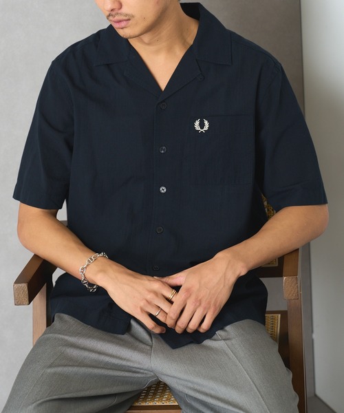 FRED PERRY(フレッドペリー)の「【FRED PERRY】LIGHTWEIGHT TEXTURE REVERE COLLAR SHIRT M7762(シャツ/ブラウス・レディース・ネイビー/ライトブルー/カーキ・M/L/S)」の9枚目の写真