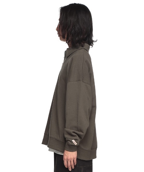 Goodwear(グッドウェア)の「Goodwear ハーフジップ オーバーサイズ トレーナー 衿付き 2W-764208(スウェット・メンズ・ブラック/カーキ・M/L/LL)」の5枚目の写真