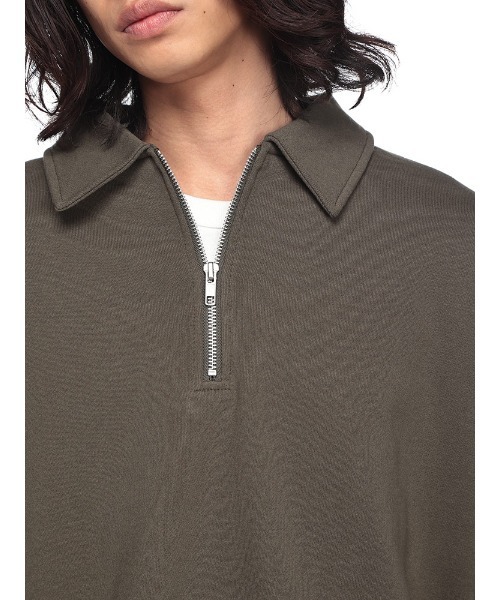 Goodwear(グッドウェア)の「Goodwear ハーフジップ オーバーサイズ トレーナー 衿付き 2W-764208(スウェット・メンズ・ブラック/カーキ・M/L/LL)」の7枚目の写真