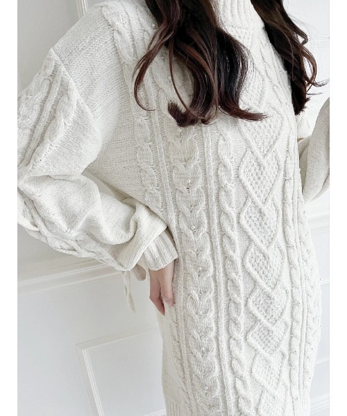 もちもちキラキラ】モールケーブルパールニットワンピース（ワンピース