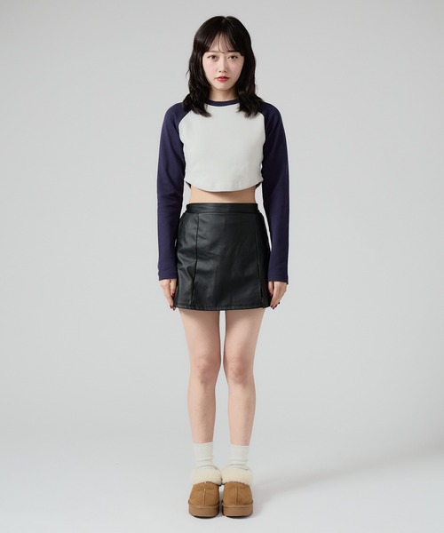 Chick(チック)の「Ragran Short L/S Tee / ショート丈ラグランTシャツ 秋物 秋服 2026年秋冬(Tシャツ/カットソー・レディース・ライトグレー/アッシュグレー/ベージュ・FREE)」の6枚目の写真