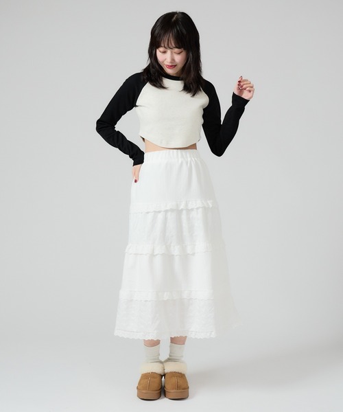Chick(チック)の「Ragran Short L/S Tee / ショート丈ラグランTシャツ 秋物 秋服 2026年秋冬(Tシャツ/カットソー・レディース・ライトグレー/アッシュグレー/ベージュ・FREE)」の13枚目の写真
