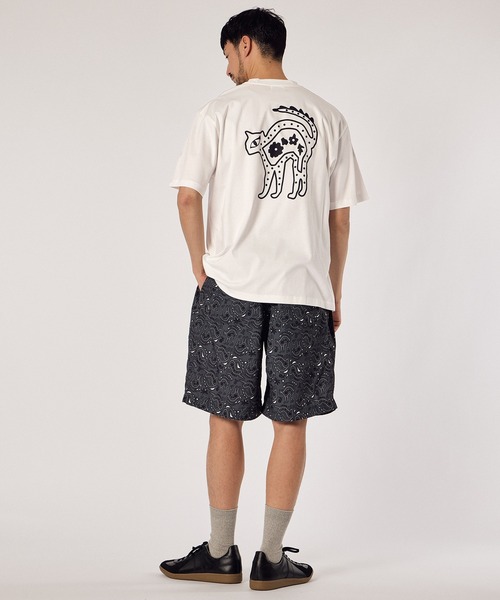 LANVIN en Bleu（ランバンオンブルー）の「【LANVIN en Bleu ESSENTIAL】CHERUBINI / ”アルベール” バックプリントTシャツ（Tシャツ/カットソー・メンズ・ホワイト/ライトグリーン/ブラック・XX-LARGE/X-LARGE/LARGE/MEDIUM/SMALL）」の4枚目の写真