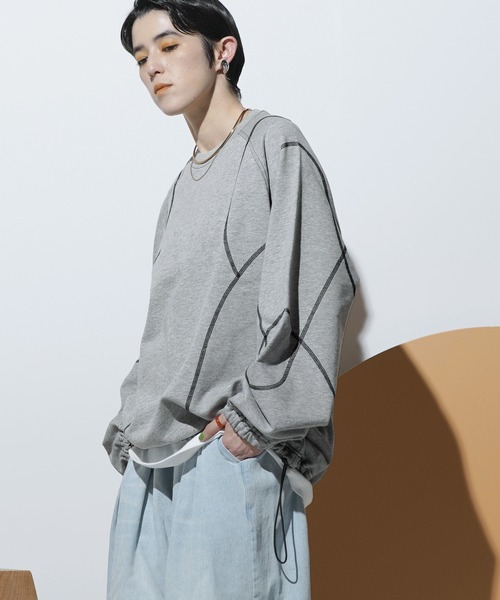 Aphlotus(アプロタス)の「バイカラー シンメトリーステッチデザイン 裏毛 スウェット / トレーナー(スウェット・メンズ・ブラック/アッシュグレー・LARGE/MEDIUM/SMALL)」の8枚目の写真