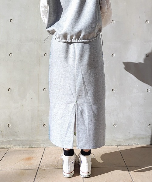 Q（キュー）の「グログランラインタイトスカート（スカート・レディース・ブラック/ライトブルー/ライトグレー・MEDIUM）」の15枚目の写真