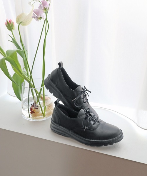 MODE KAORI（モードカオリ）の「【本革】【4E】撥水スニーカー/6136（スニーカー・レディース・ブラック/キャメル/アイボリー・22.5cm/25cm/24.5cm/24cm/23.5cm/23cm）」の20枚目の写真