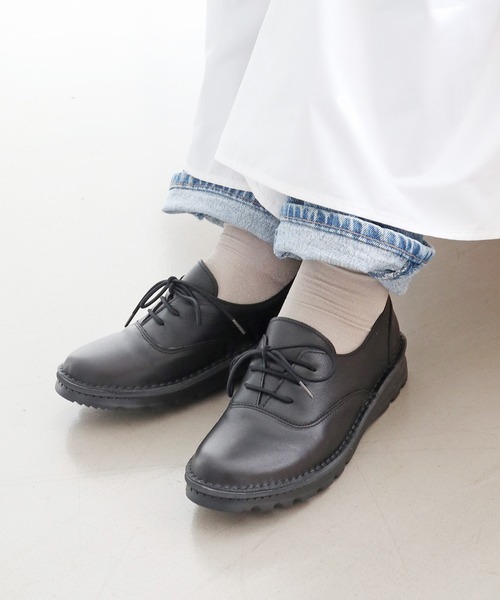 MODE KAORI（モードカオリ）の「【本革】【4E】撥水スニーカー/6136（スニーカー・レディース・ブラック/キャメル/アイボリー・22.5cm/25cm/24.5cm/24cm/23.5cm/23cm）」の22枚目の写真