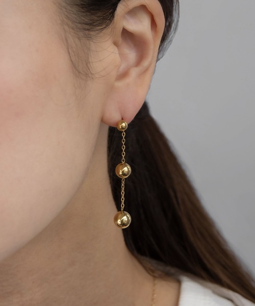 abaskdesign(アバスクデザイン)の「金属アレルギー対応 ロングメタルボールピアス(ピアス(両耳用)・レディース・ゴールド・FREE)」の9枚目の写真