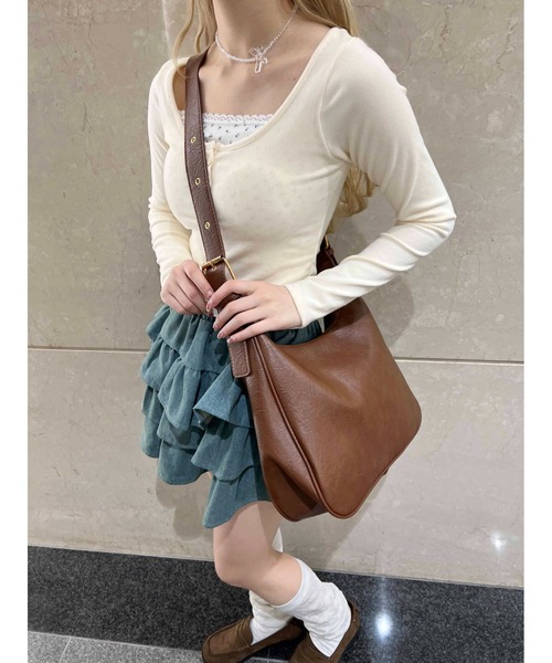 PHILLY（フィリー）の「【PHILLY】ハトメベルトショルダー（ショルダーバッグ・レディース・ブラウン/ブラック・FREE）」の5枚目の写真