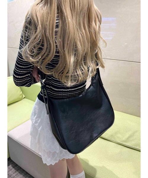 PHILLY（フィリー）の「【PHILLY】ハトメベルトショルダー（ショルダーバッグ・レディース・ブラウン/ブラック・FREE）」の4枚目の写真